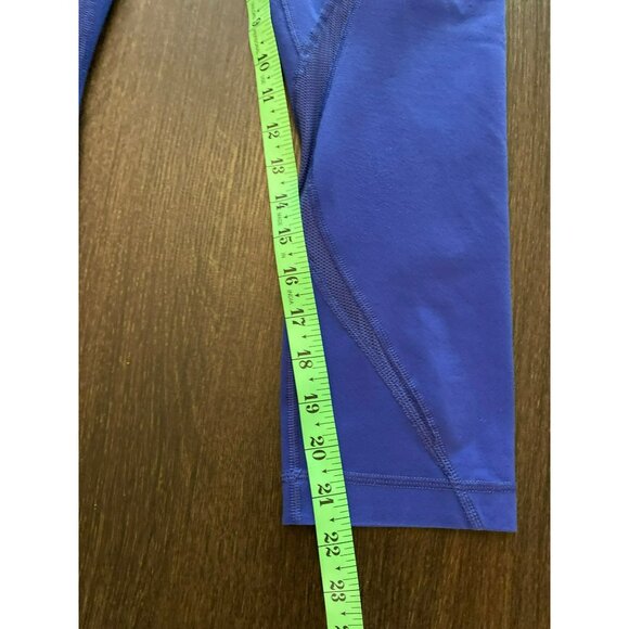 Lululemon Free Flow Cropped Leggings Size 6 - Picture 5 of 10